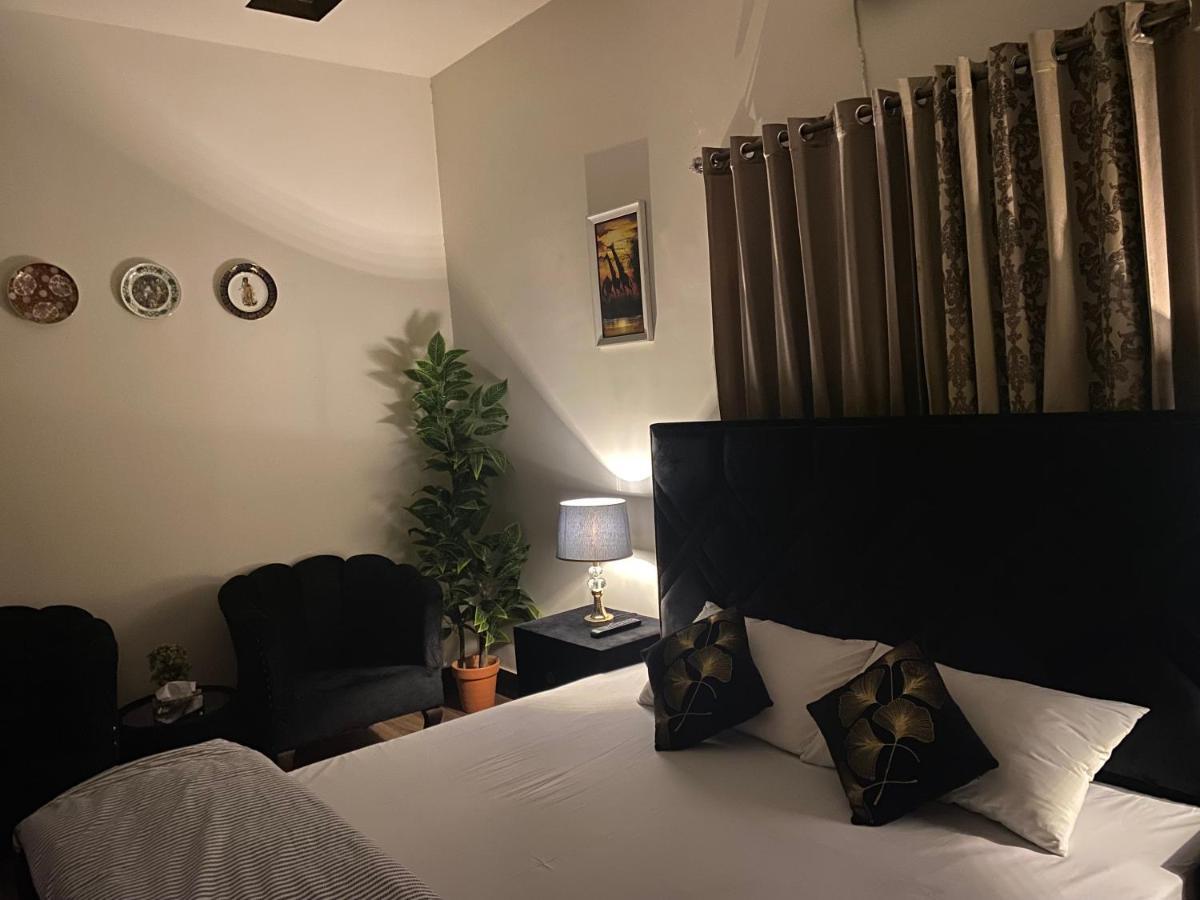 The Comfort Lodge Islamabad Bagian luar foto